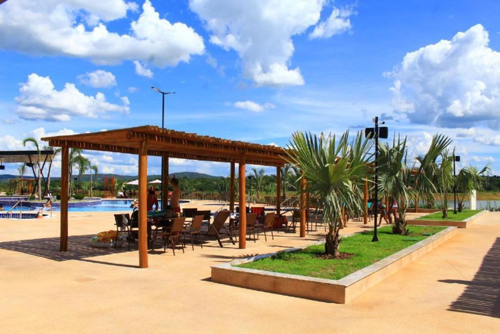 Hotel Praias Do Lago Park